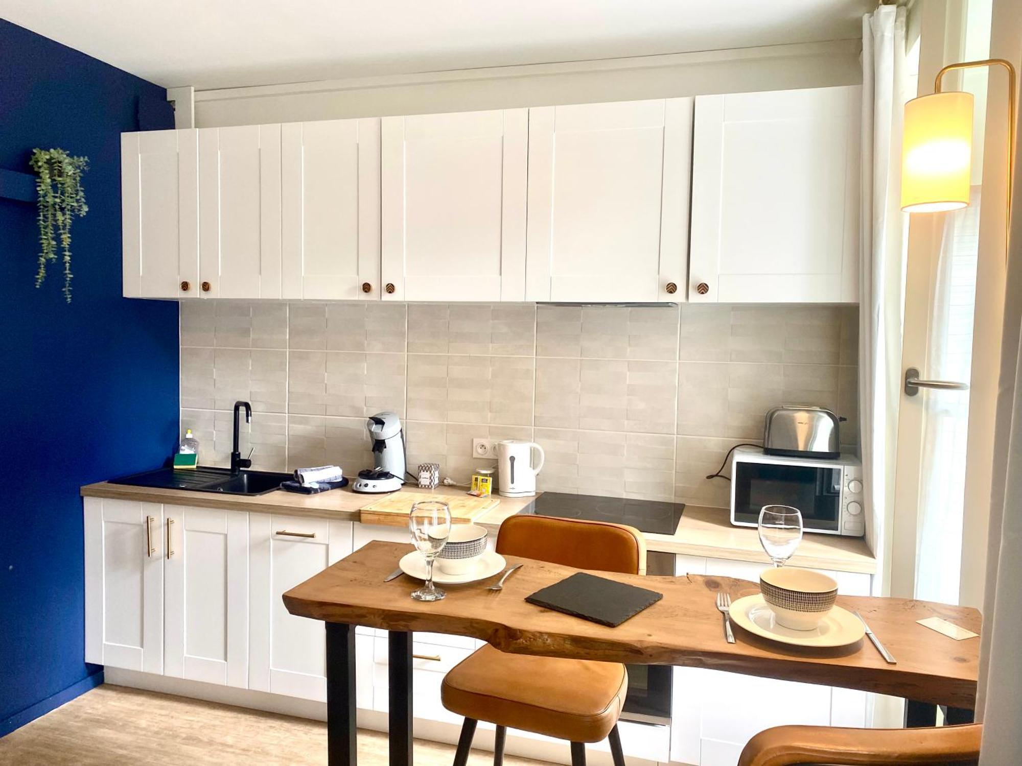 T2 Lumineux - Renove- - Centre Historique Dinan- Parking - Terrasse Appartamento Dinan